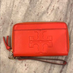 Tory Burch wristlet wallet